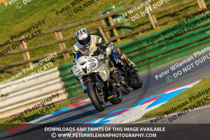 PJ Motorsport Photography 2018;enduro digital images;event digital images;eventdigitalimages;mallory park;mallory park photographs;mallory park trackday;mallory park trackday photographs;no limits trackdays;peter wileman photography;racing digital images;trackday digital images;trackday photos